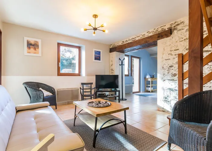 Ancien Batiment De Ferme Renove Entre Nantes Et Pornic Avec Jardin Et Activites - Fr-1-306-1028 Порт-Сен-Пьер