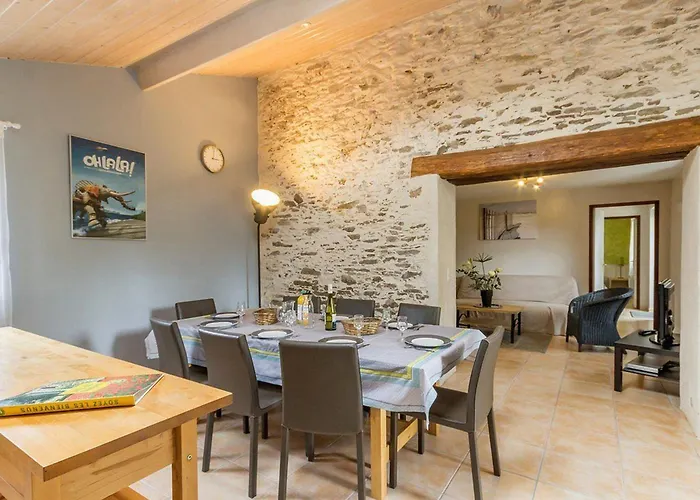 Дом отдыха Ancien Batiment De Ferme Renove Entre Nantes Et Pornic Avec Jardin Et Activites - Fr-1-306-1028 Порт-Сен-Пьер